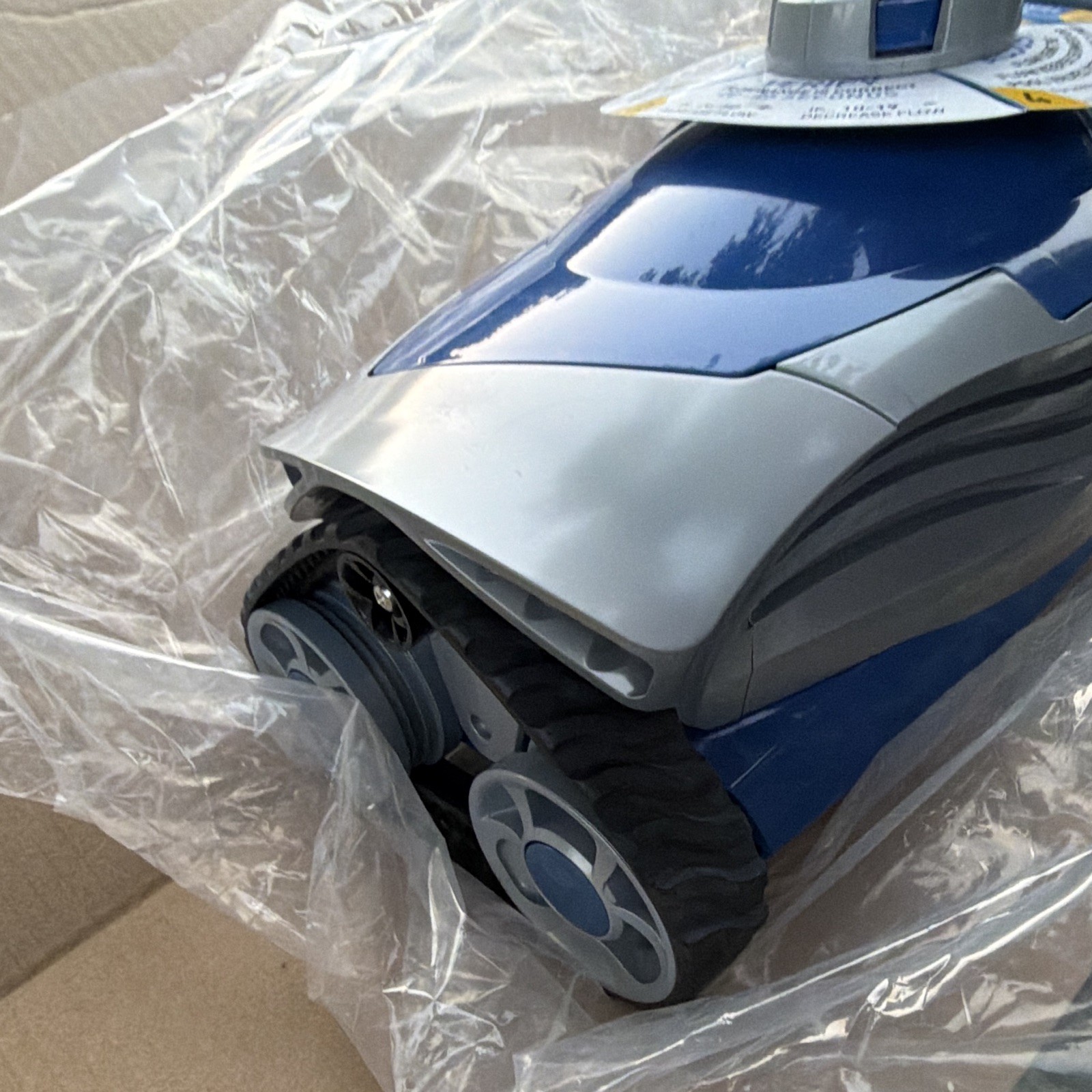 Zodiac MX6 Suction Pool Cleaner Suction-Side Pool Cleaner with Hose Blue/Gray