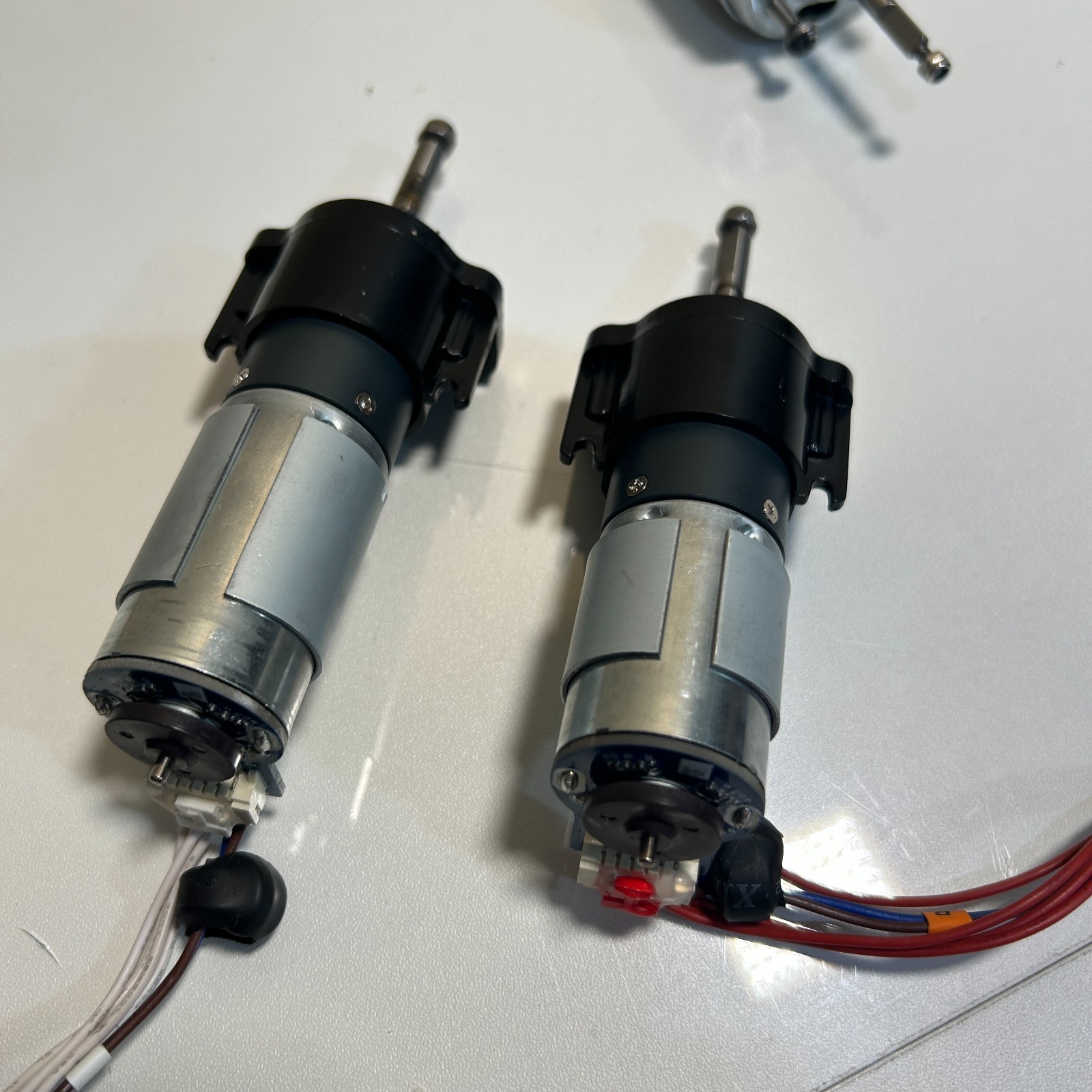 Motors for Aiper Scuba 1100W Cordless Robotic Pool Vacuum Cleaner