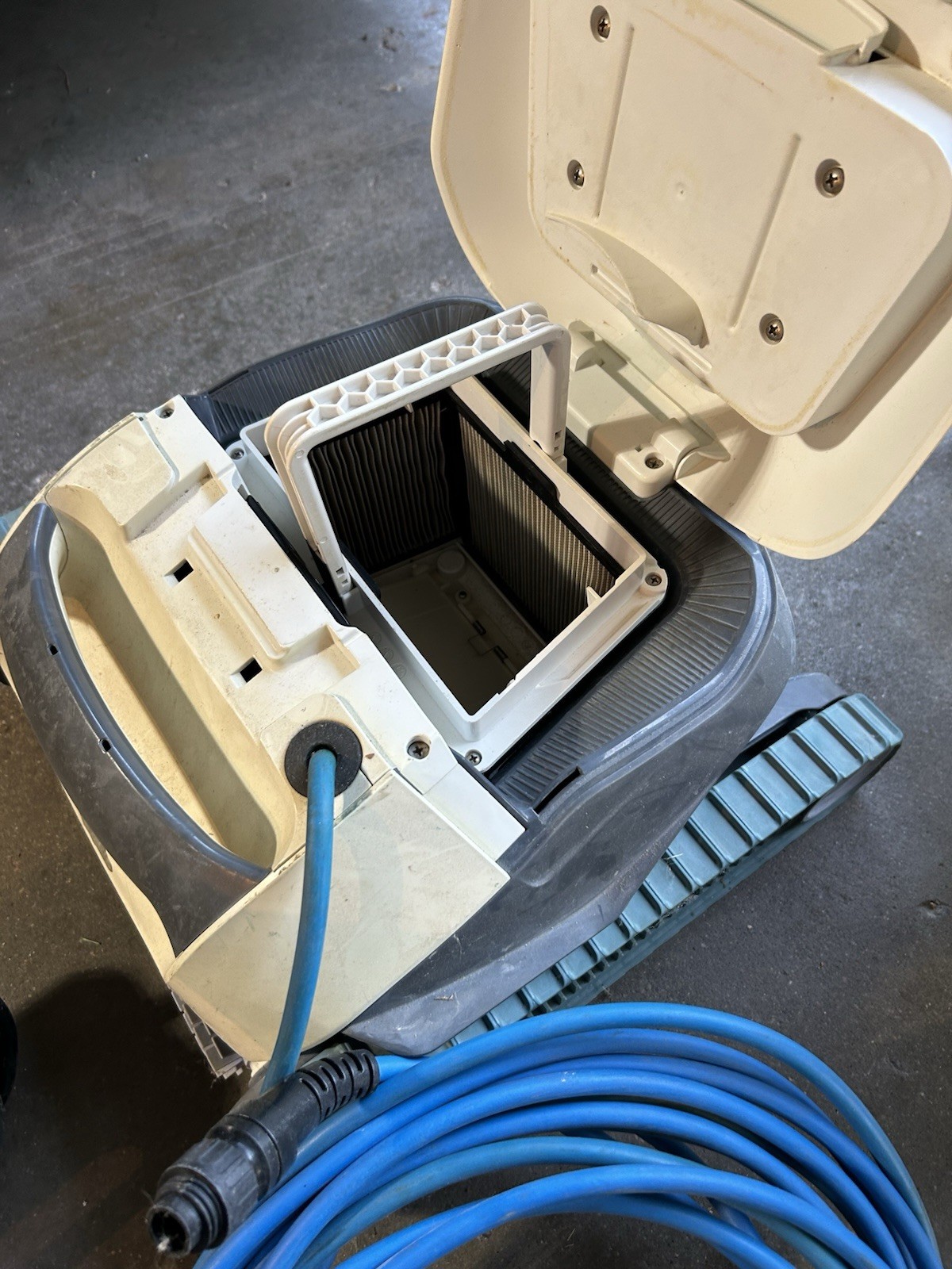Dolphin S50 Robotic Pool cleaner PARTS ONLY