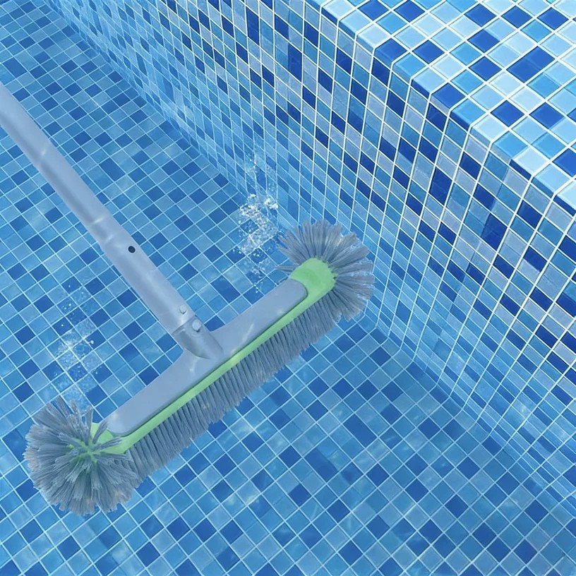 17.5″ Heavy Duty Aluminum Pool Brush Head with 7 Rows Nylon Bristles for Pool Wa