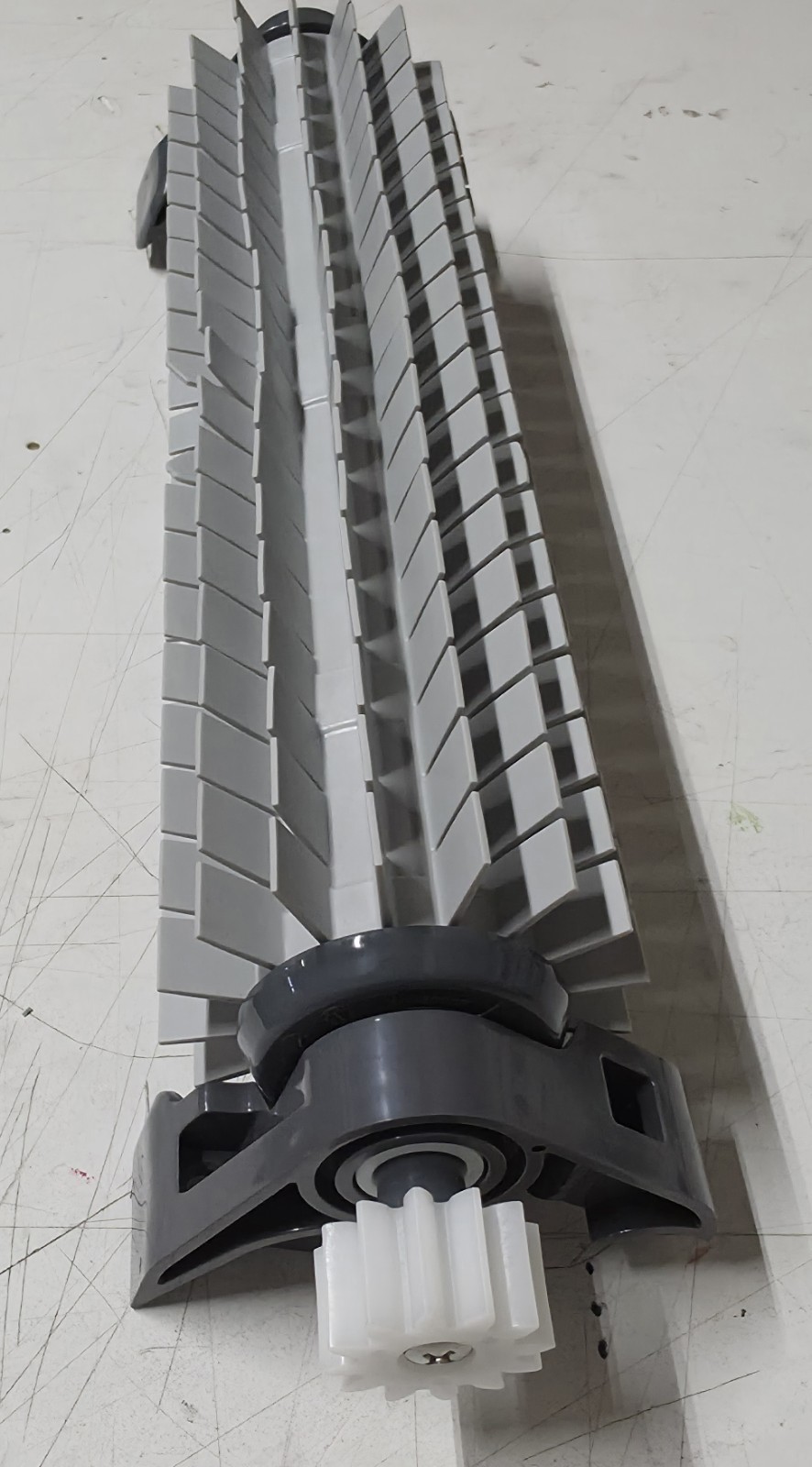Maytronics Active Brush Assembly S2 Pool Cleaner Part 9995543-ASSY Gray
