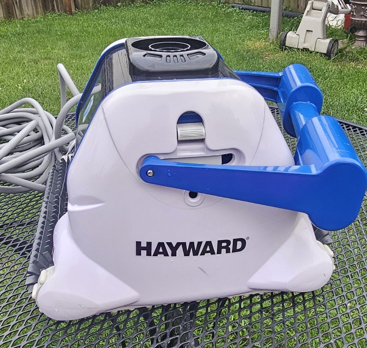 Hayward Tigershark QC In-Ground Robotic Pool Cleaner