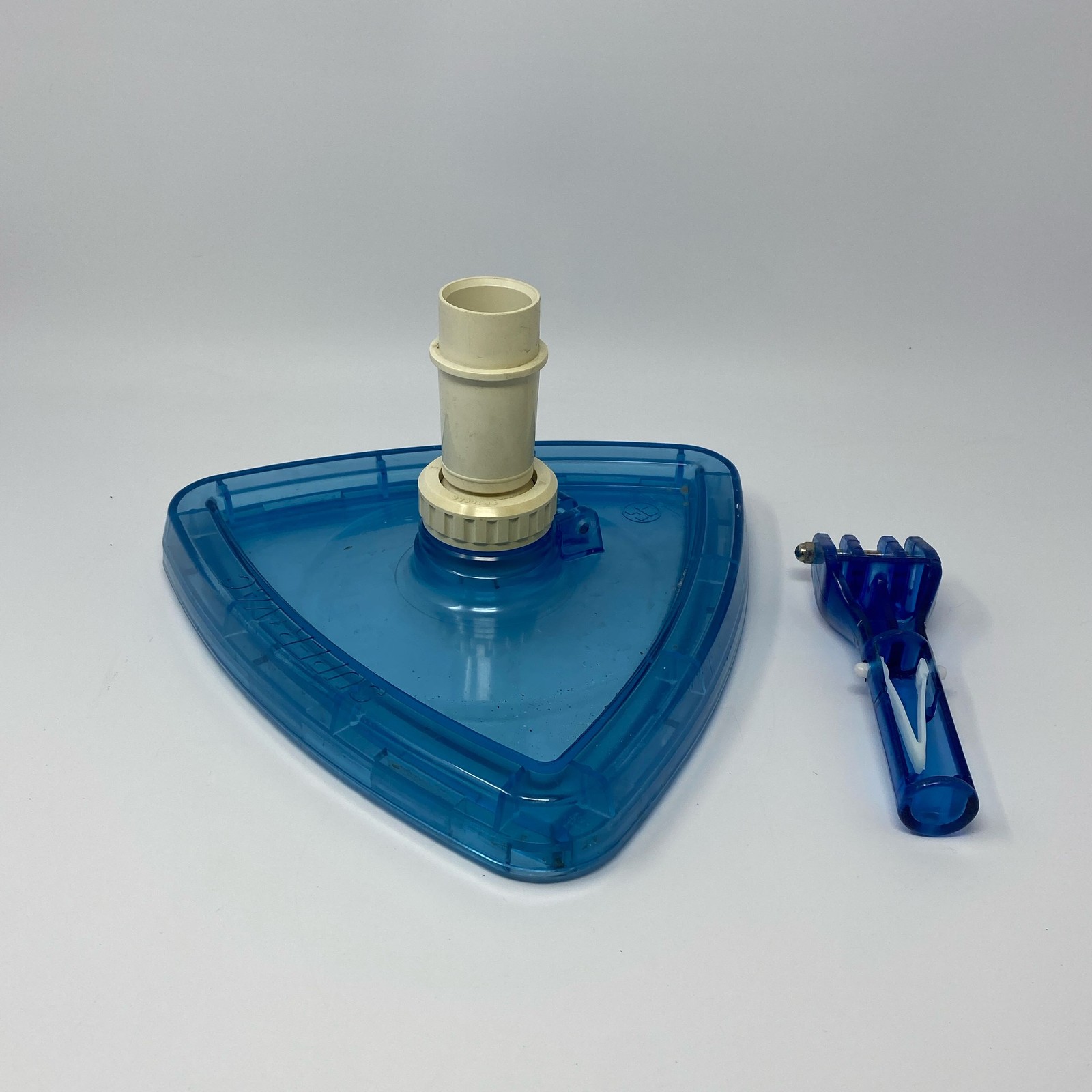 Hayward Super-Vac Deluxe Triangular Pool Vacuum Head, Blue SP1068DL