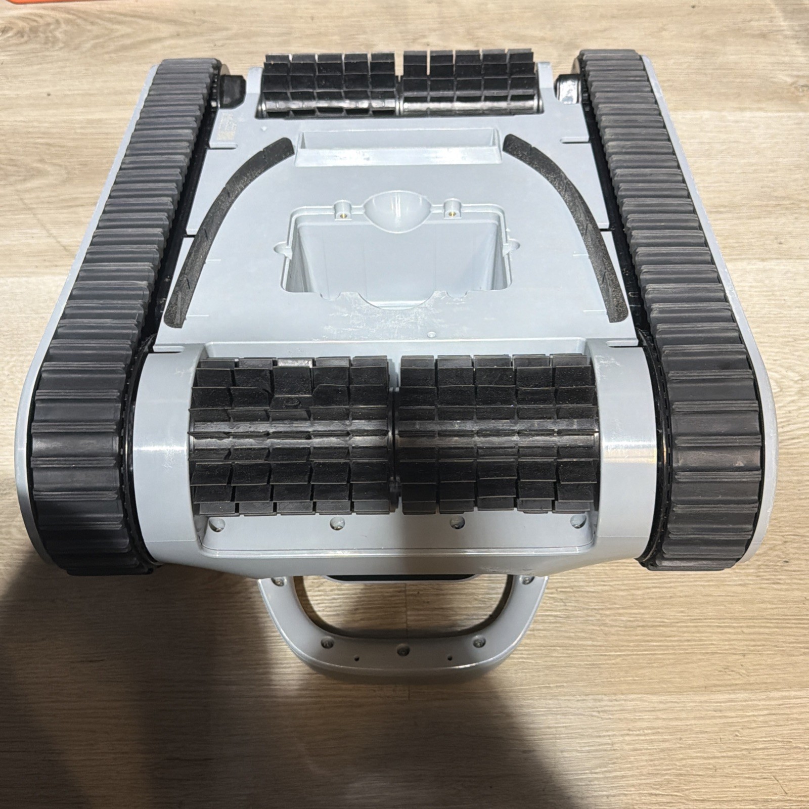 2024 New Seauto Crab Cordless Robotic Pool Vacuum, Wall-Climbing, Automatic Pool