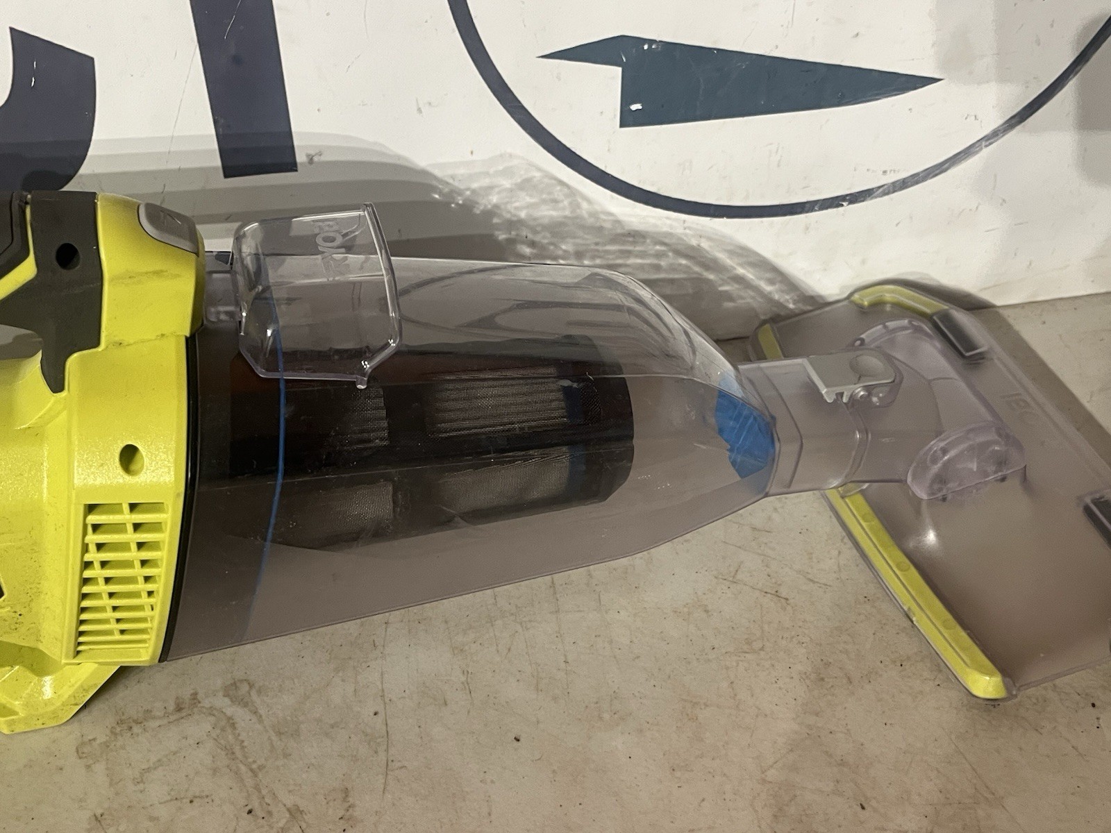RYOBI PCL780B 18V Handheld Pool Vacuum Cleaner W/ Floor Head (Tool Only)