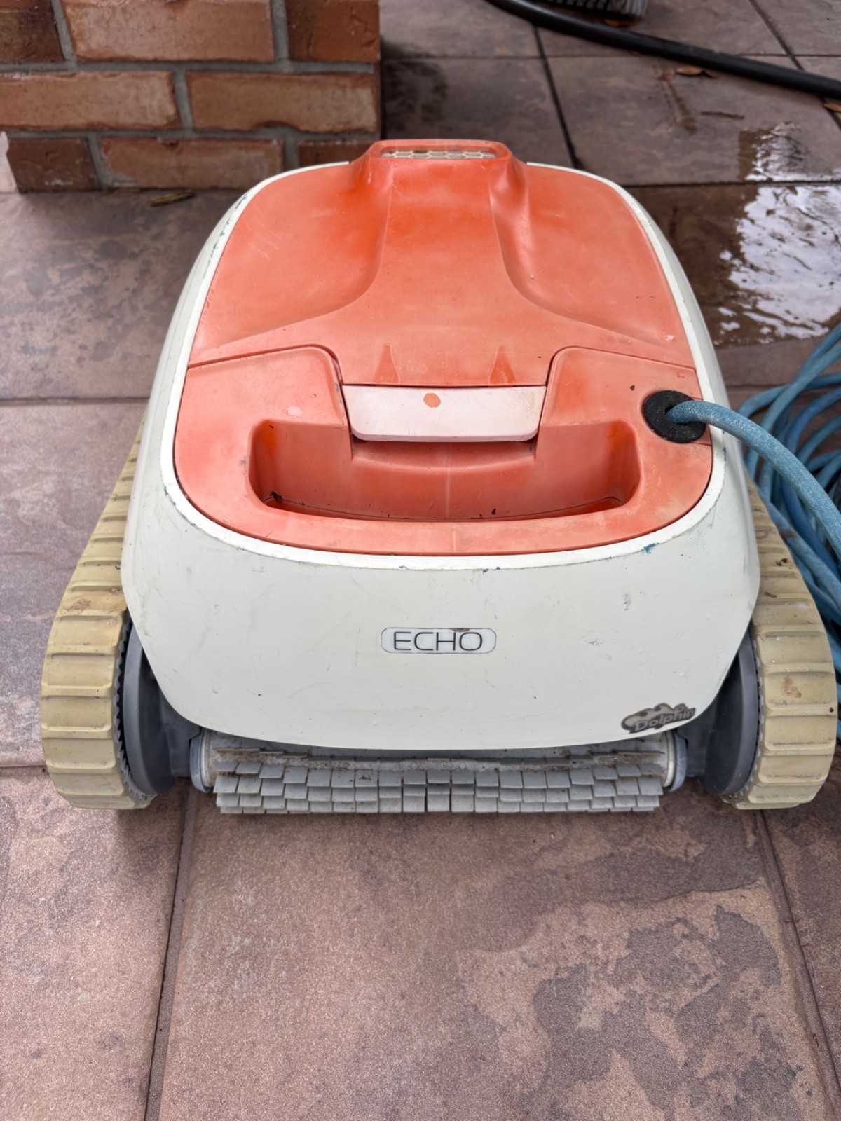 Maytronics Dolphin ECHO Pool Cleaner – used – unit only, no power supply