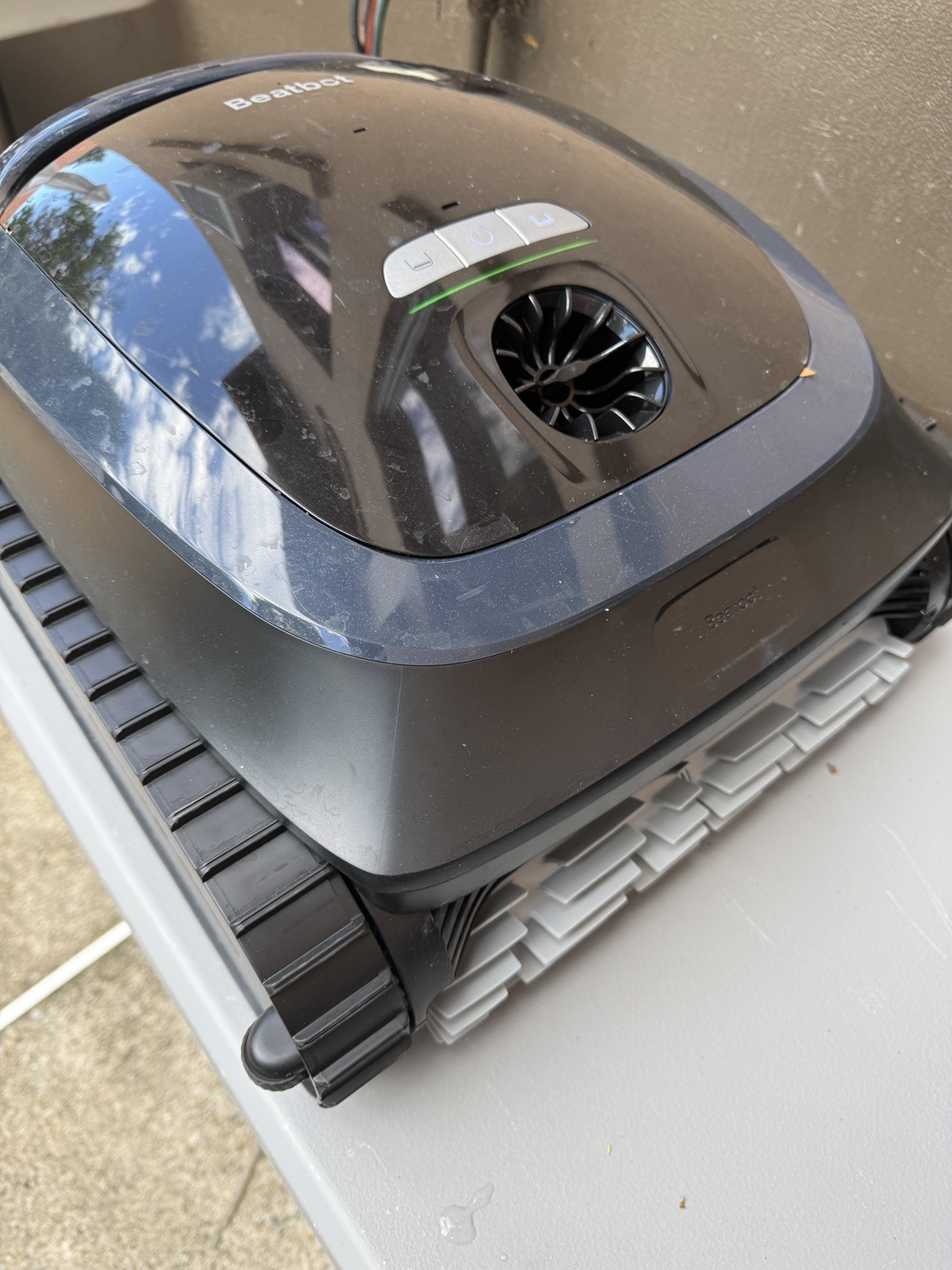 Beatbot AquaSense 2 Cordless Robotic Pool Vacuum Cleaner ( Used )