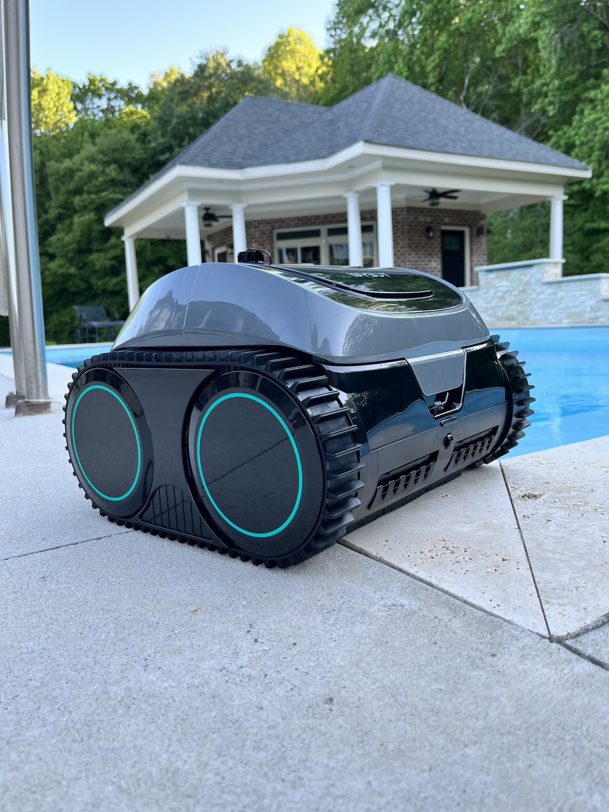 WYBOT C1 Plus Robotic Pool Cleaner Cordless App Control 4-in-1 Vacuum 3308GPH