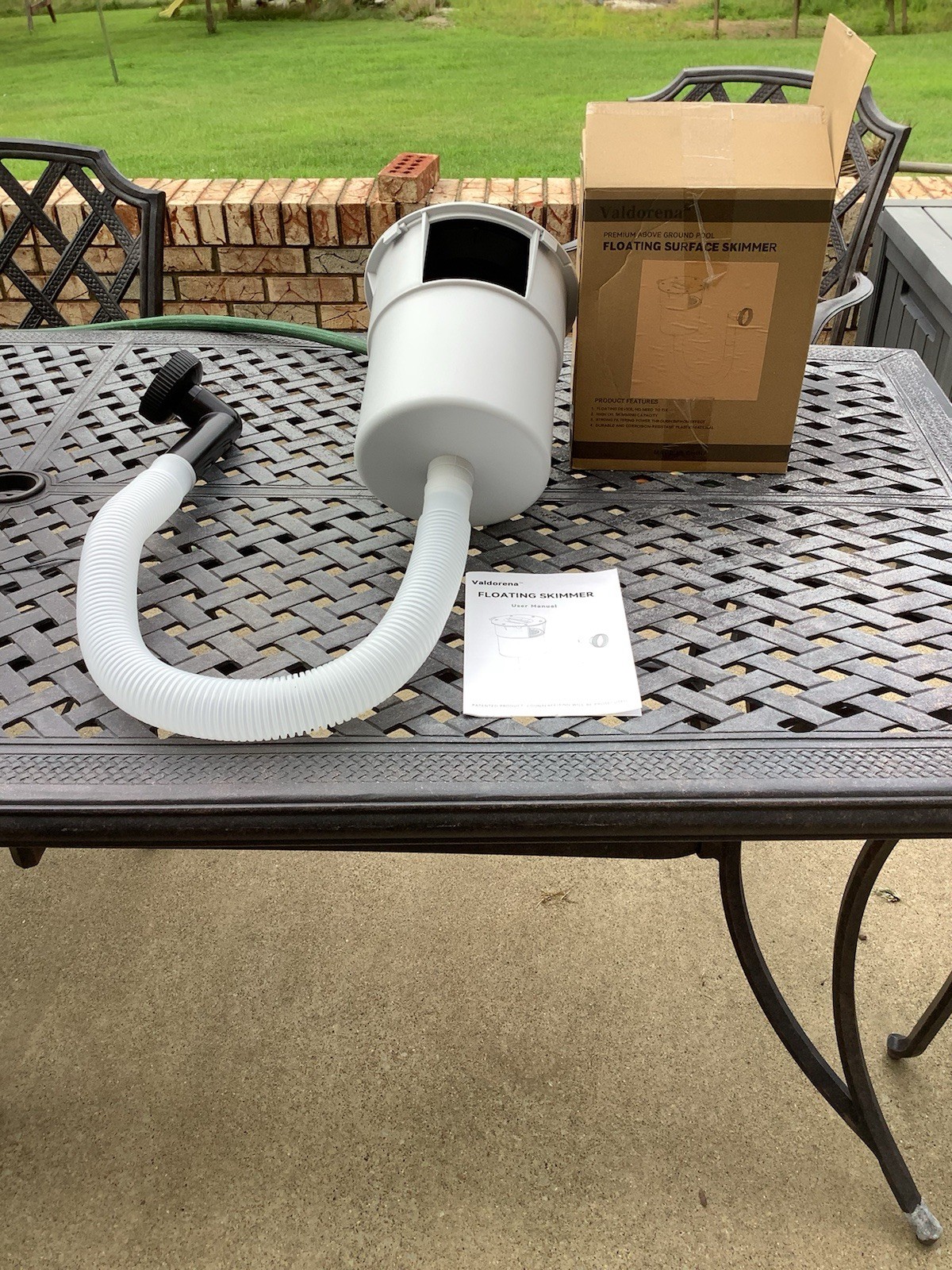 Valdorena Premium Above Ground Pool Floating Surface Skimmer with socks
