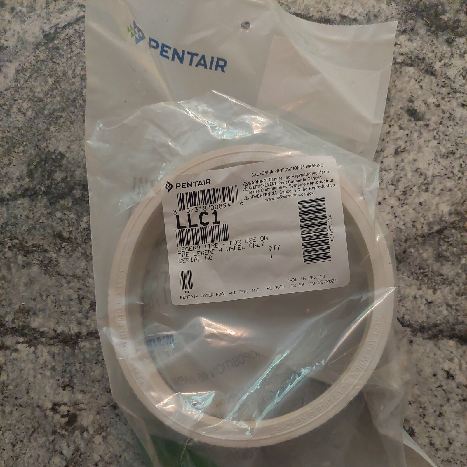 Tire, Pentair Letro LL105 Cleaner
