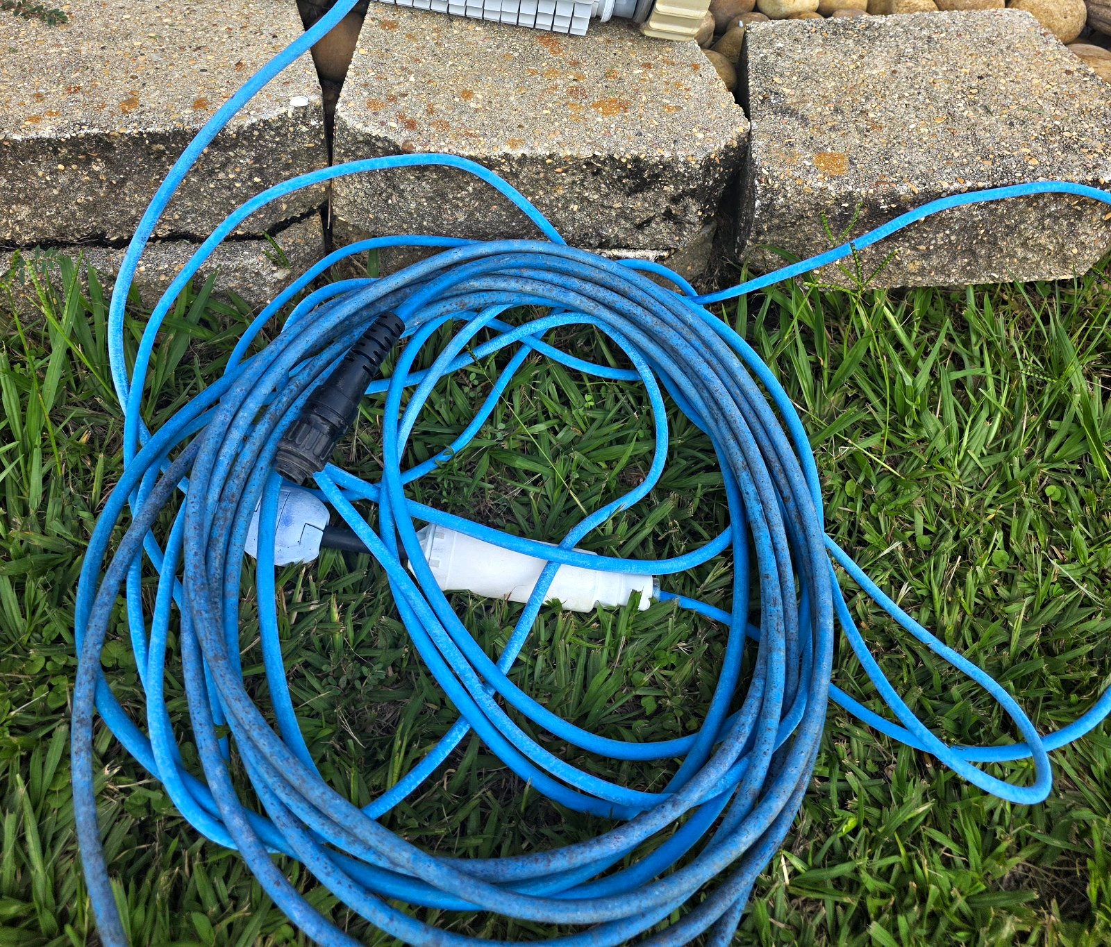Dolphin Blue Pool Cleaner Power Cable w/ Swivel Connector 9995898-EX
