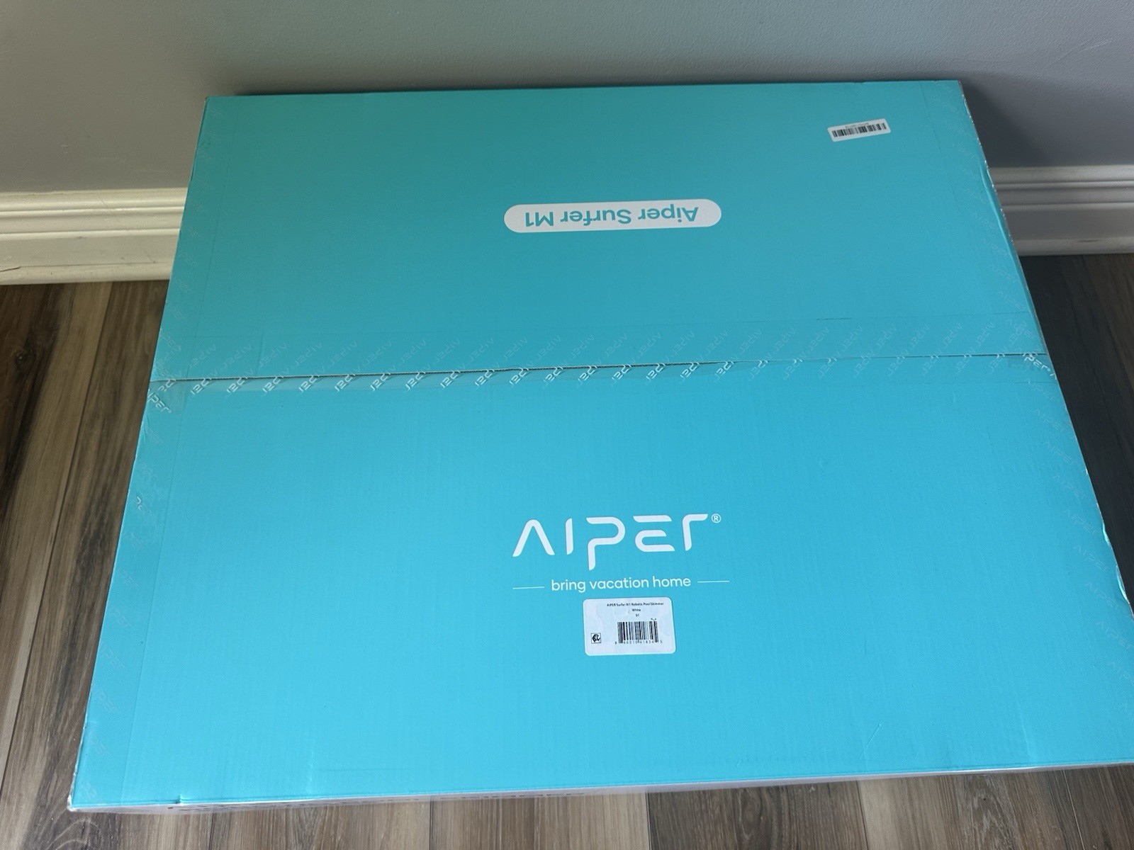 Aiper Surfer M1 Automatic Pool Skimmer Robotic Surface Cleaner Solar-Powered+App