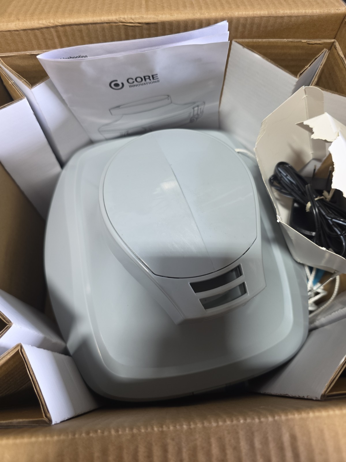 Core Innovations CRPV750 Cordless Robotic Pool Vacuum Cleaner Used