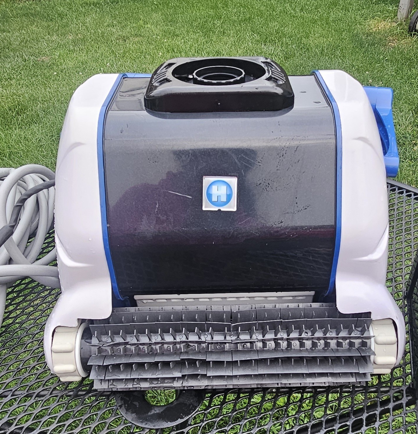 Hayward Tigershark QC In-Ground Robotic Pool Cleaner