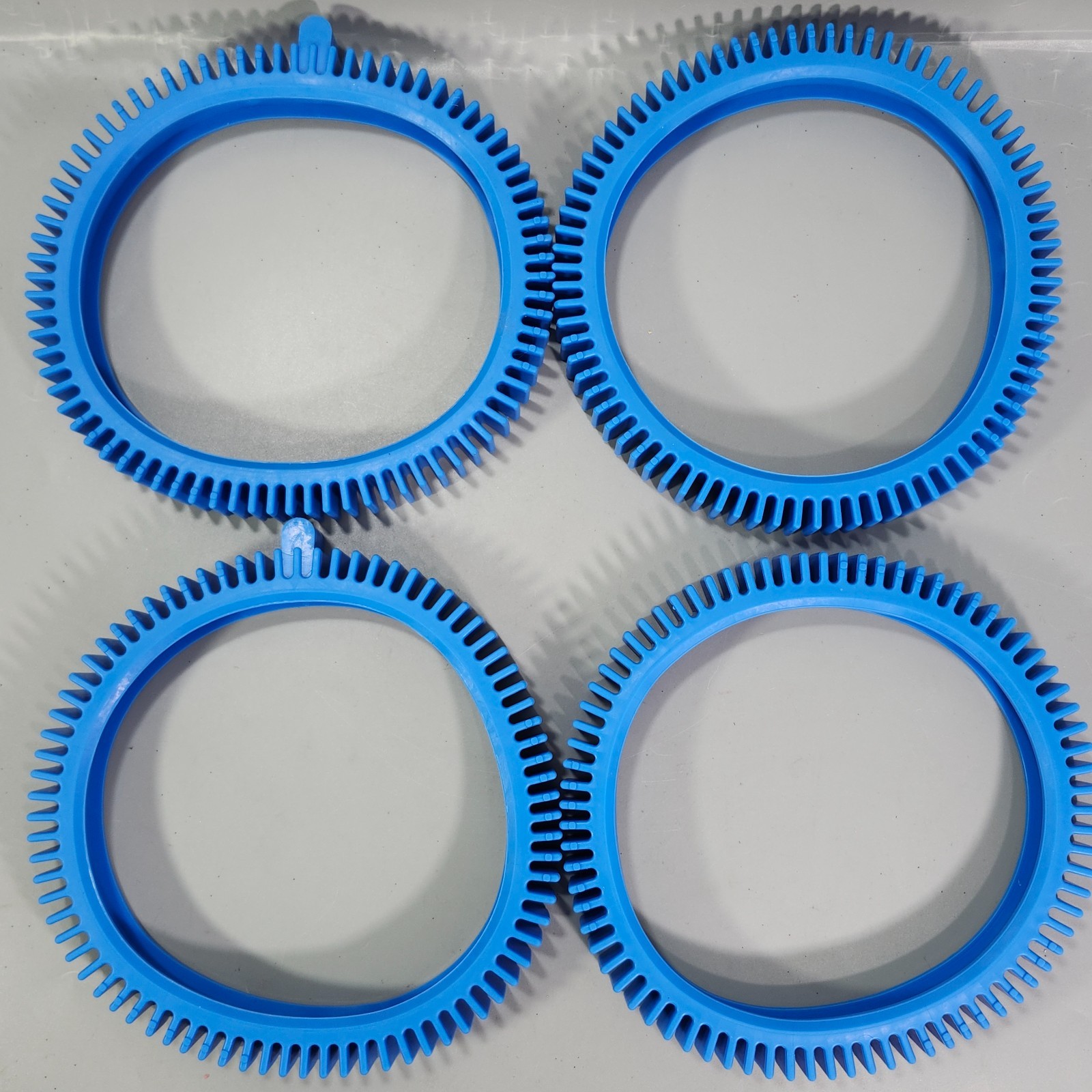 The Pool Cleaner Super Hump Front and Rear Tire Blue 896584000-143 896584000-082