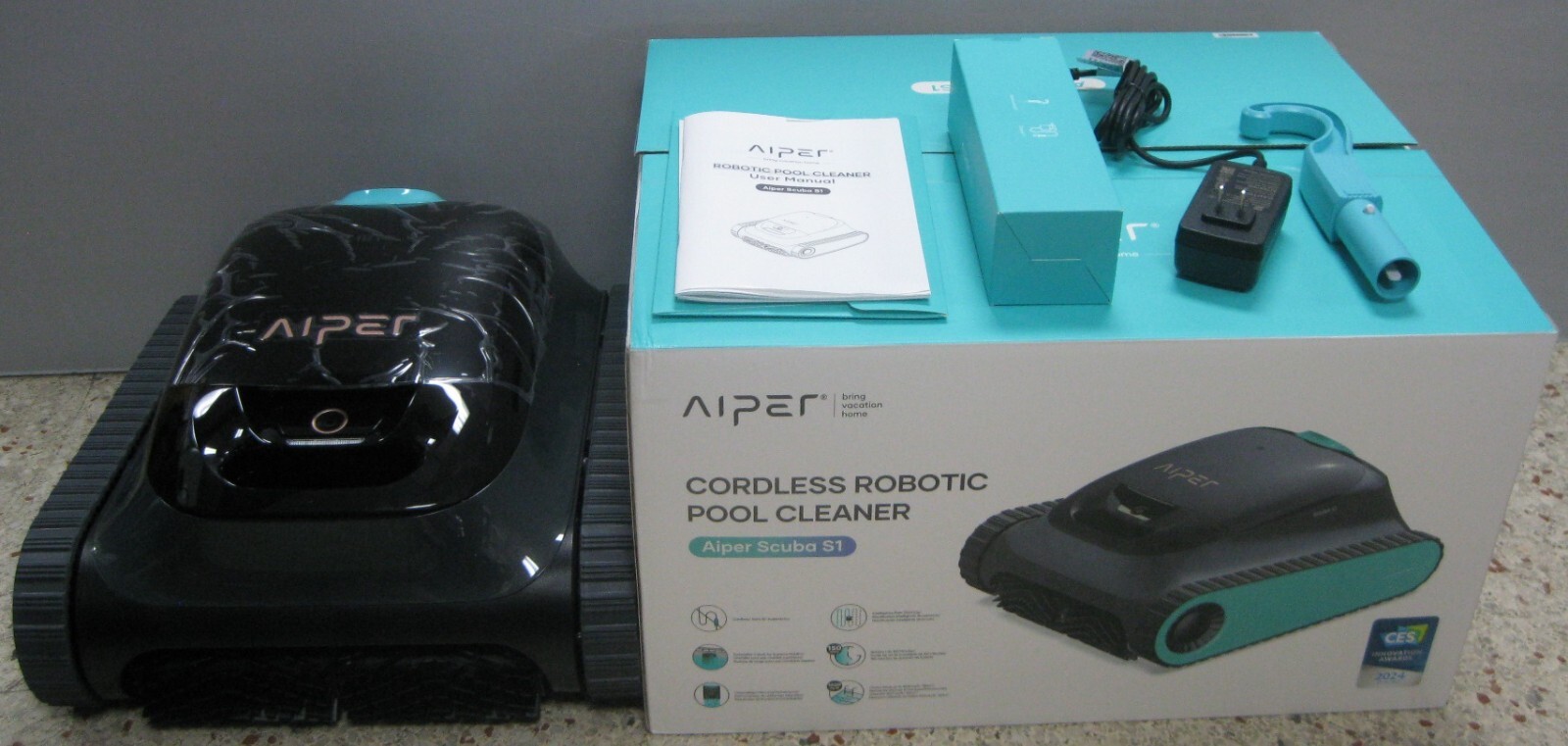 AIPER SCUBA S1 CORDLESS ROBOTIC POOL CLEANER CATERPILLAR TREAD SUPERIOR MOBILITY