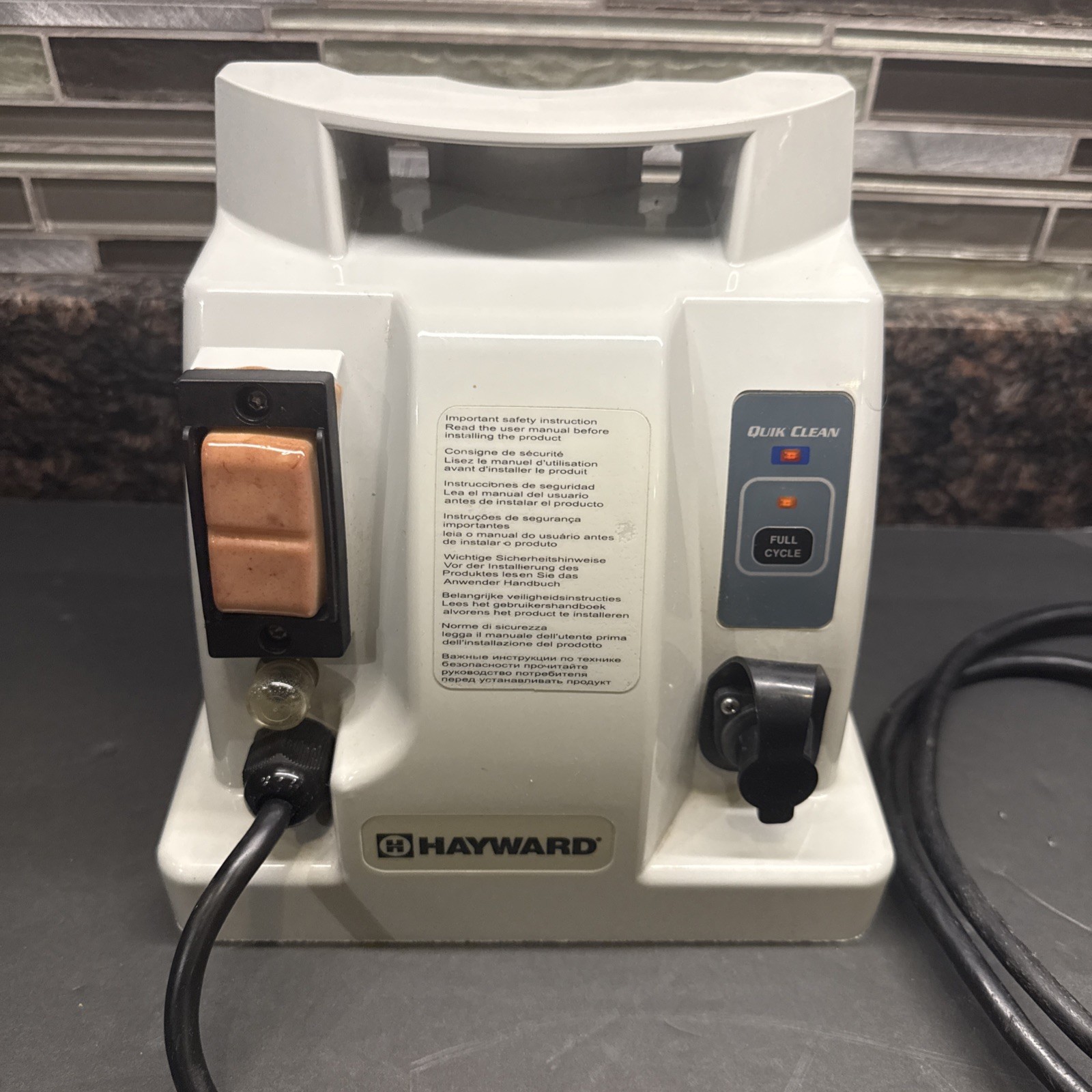 Power Supply, Hayward TigerShark Quick Clean, 115v, w/5ft Cord – RC9990GR