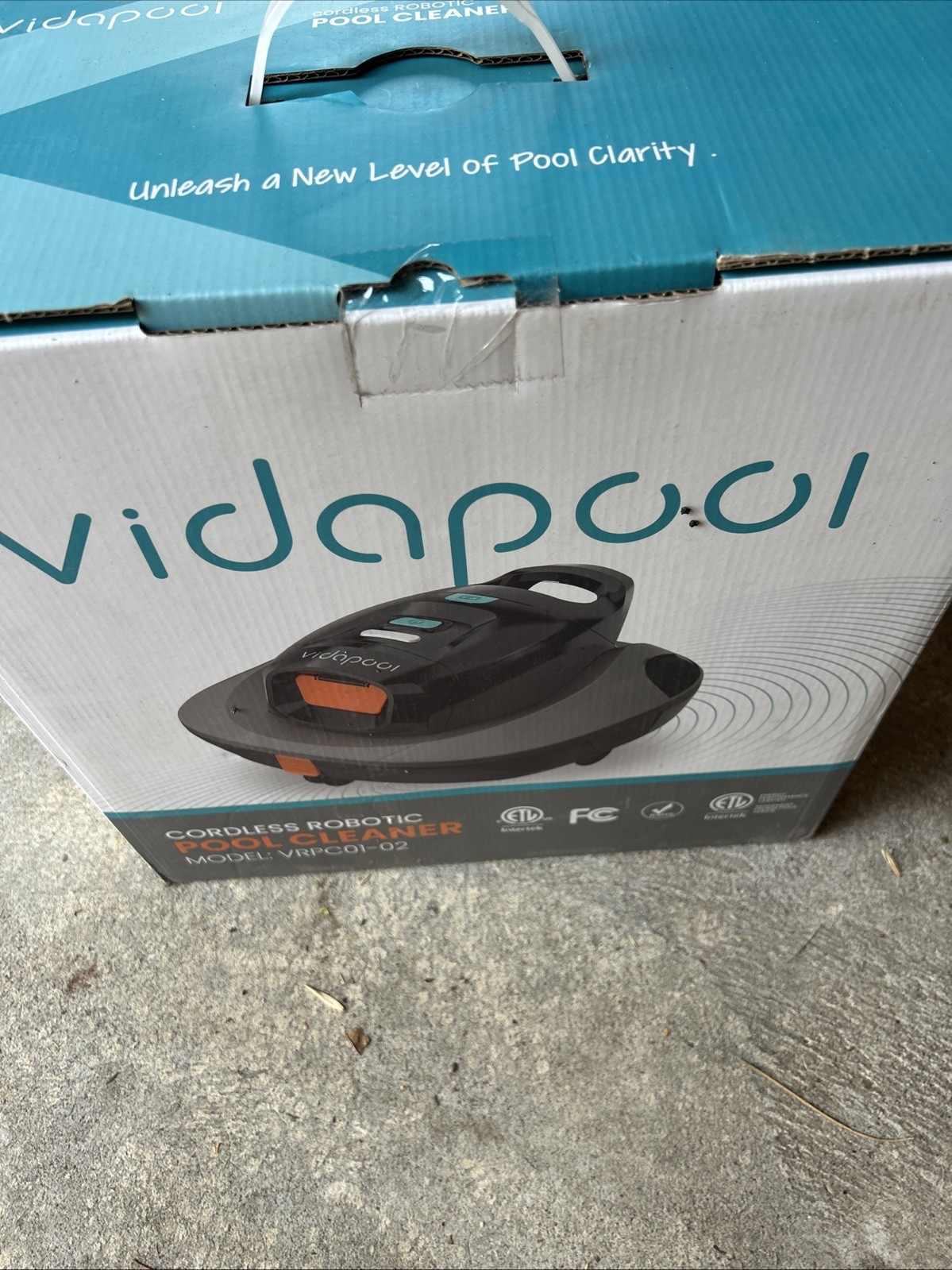 Vidapool Cordless Robotic Pool Vacuum Cleaner Flat/Above Ground Pools New Unopen