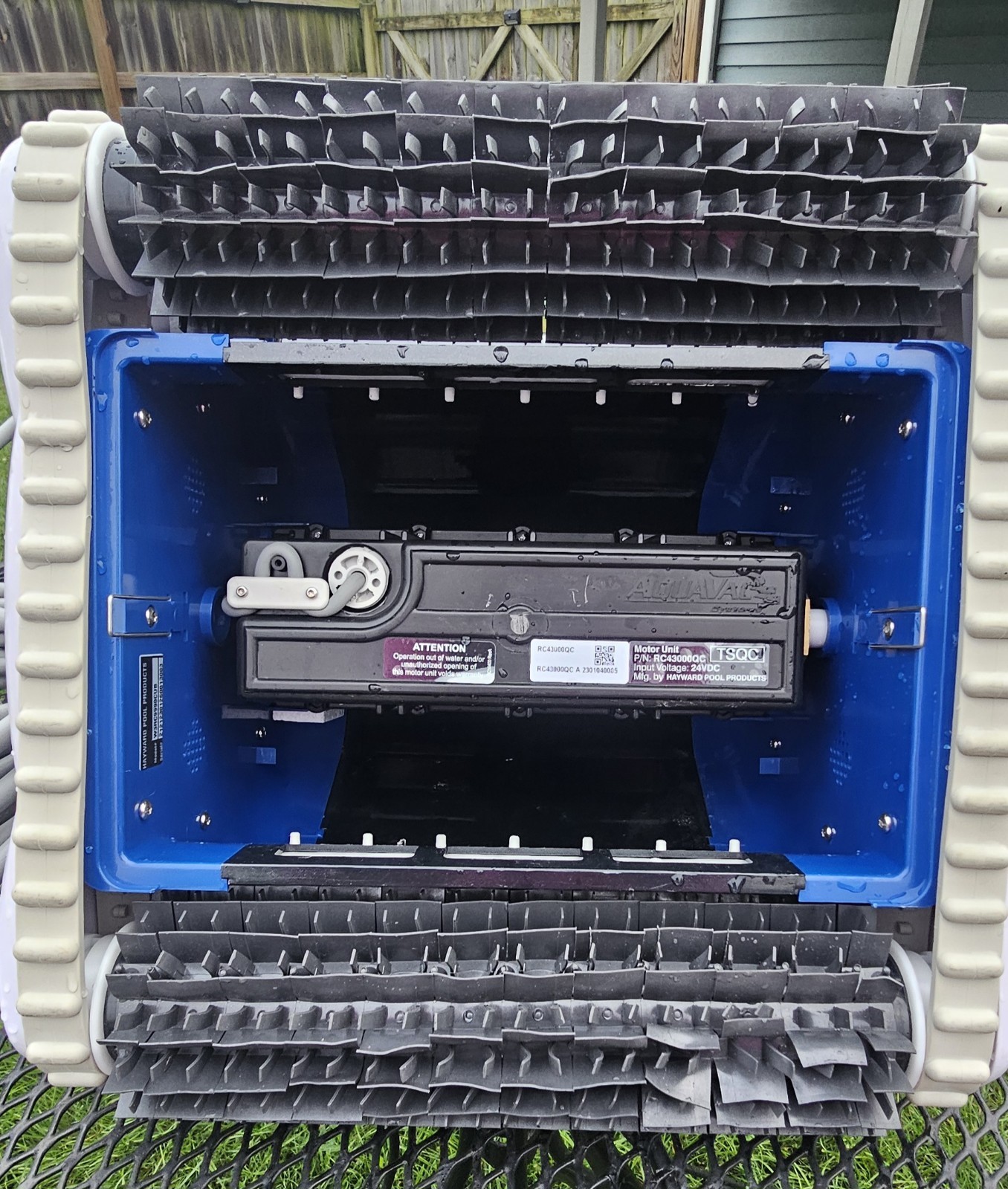 Hayward Tigershark QC In-Ground Robotic Pool Cleaner