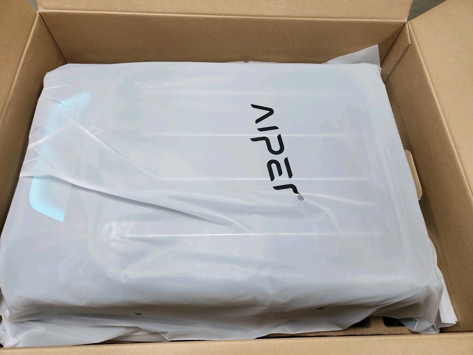 NEW Aiper Ecosurfer S2 Solar Powered Pool Surface Skimmer Robot – Grey