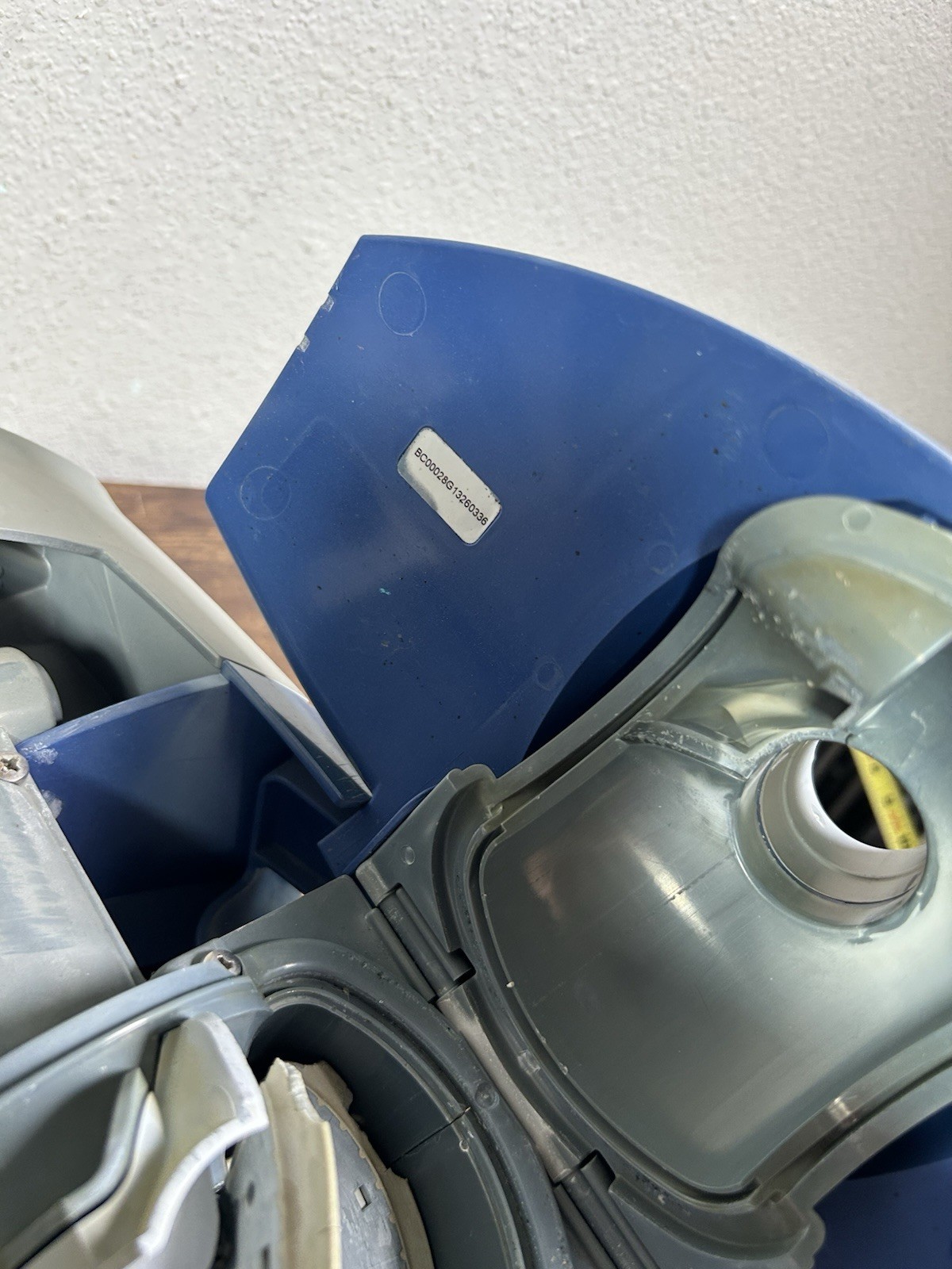 ZODIAC BARACUDA MX8 Pool Cleaning Robot Head – UNTESTED