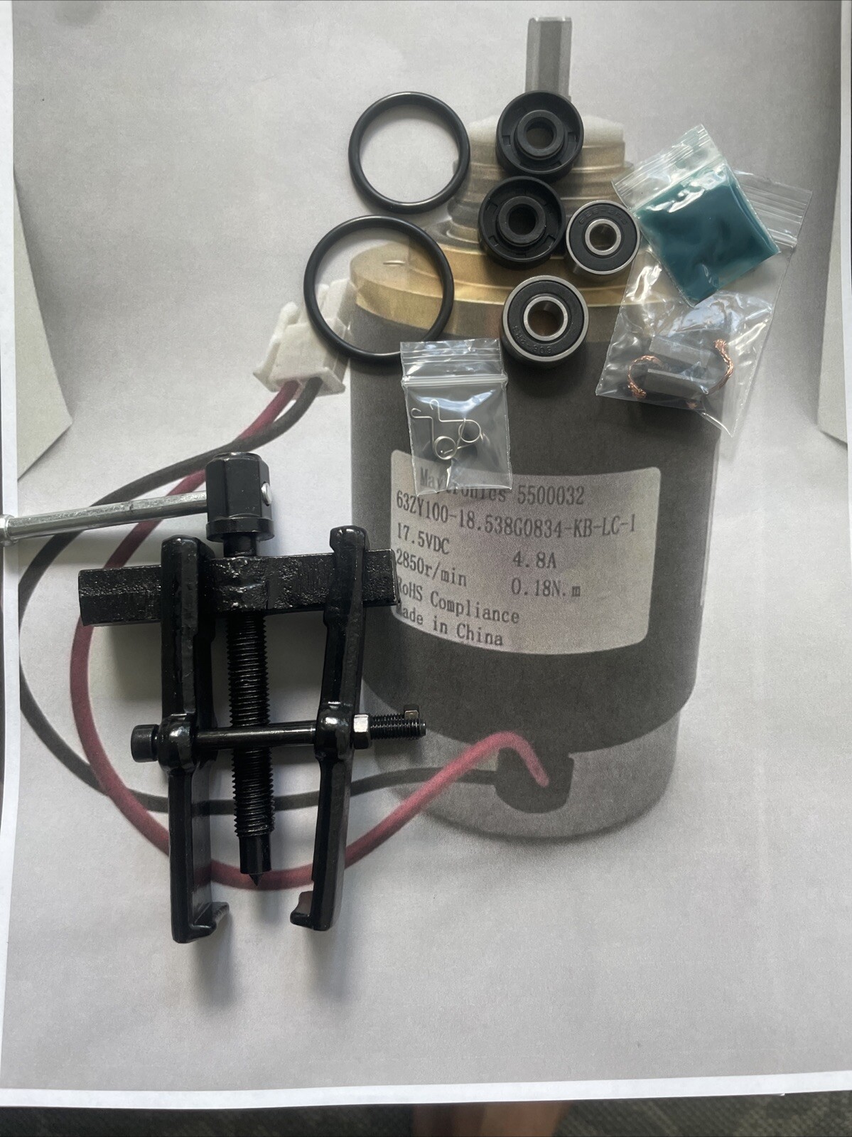 REBUILD KIT DOLPHIN POOL IMPELLER MOTOR SEAL BEARING Puller 63zy100-18 5500032
