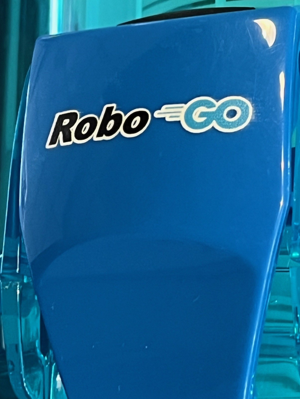 ROBO GO swimming pool cleaners vacuums without suction