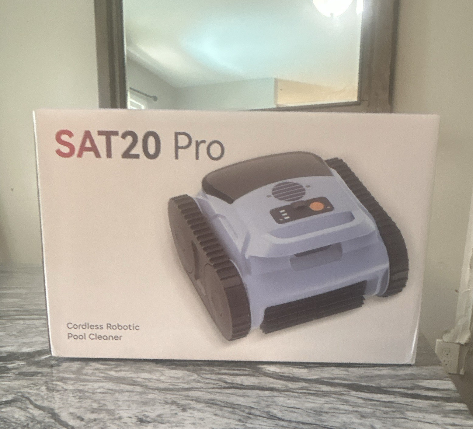 SAT20 Pro Cordless Robotic Pool Cleaner, 4Hr Autonomy, Pool Floor, Blue/Black