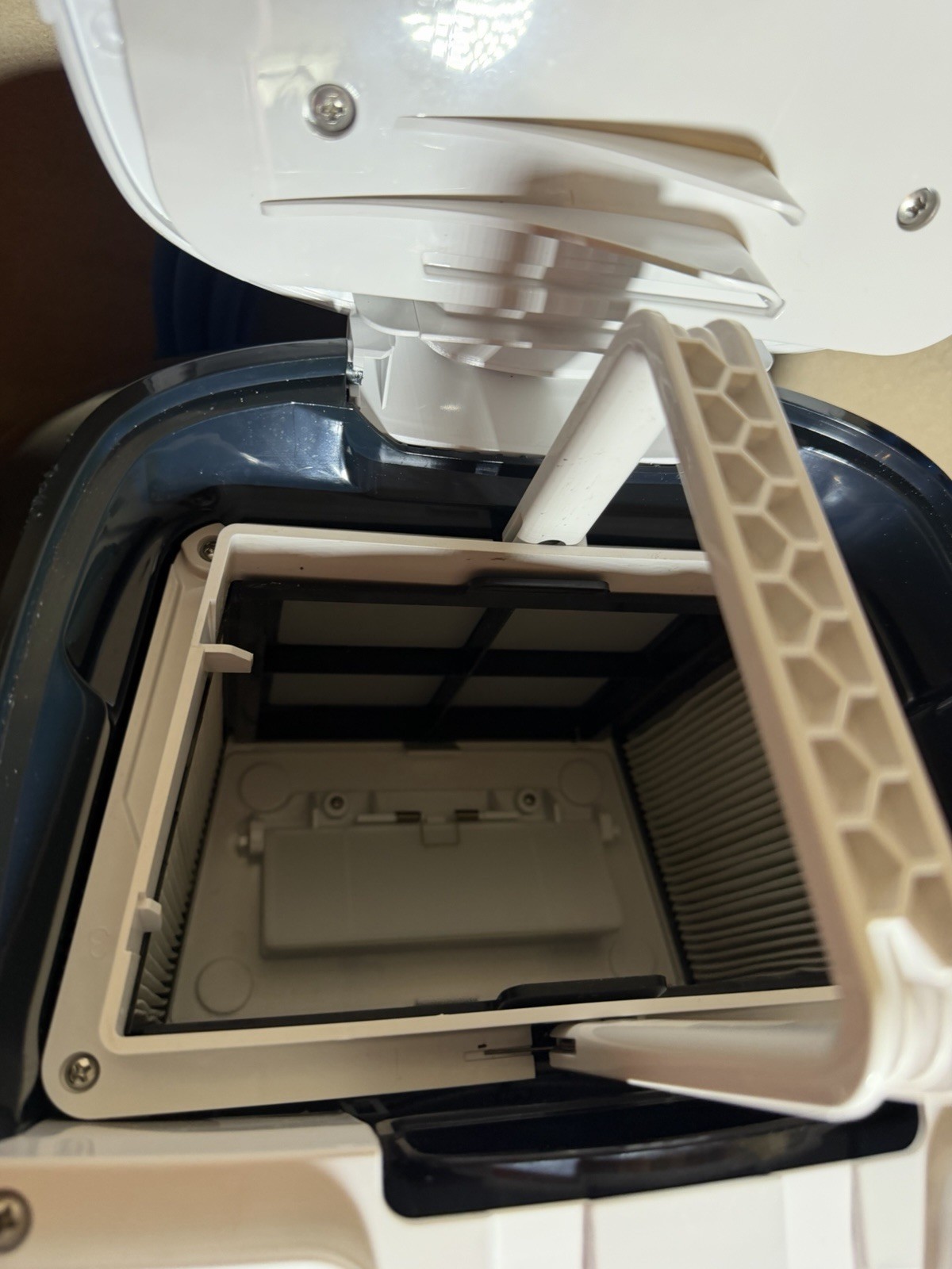 Maytronics Dolphin Explorer E20 Robotic Pool Cleaner (Used Once).