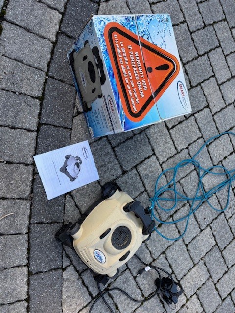 Smartpool Robotic Pool Cleaner NC22