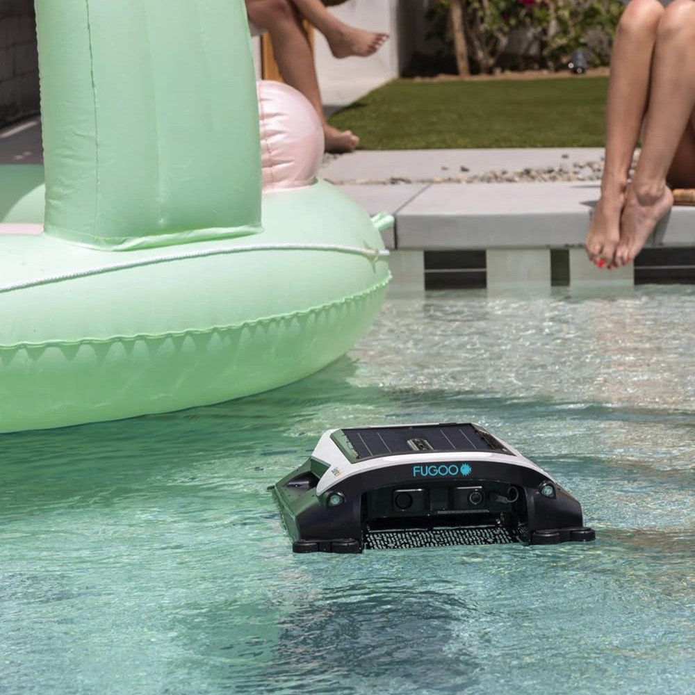 Fugoo SolarVac FSV100 – Solar Powered Cordless Pool Vacuum Cleaner with App