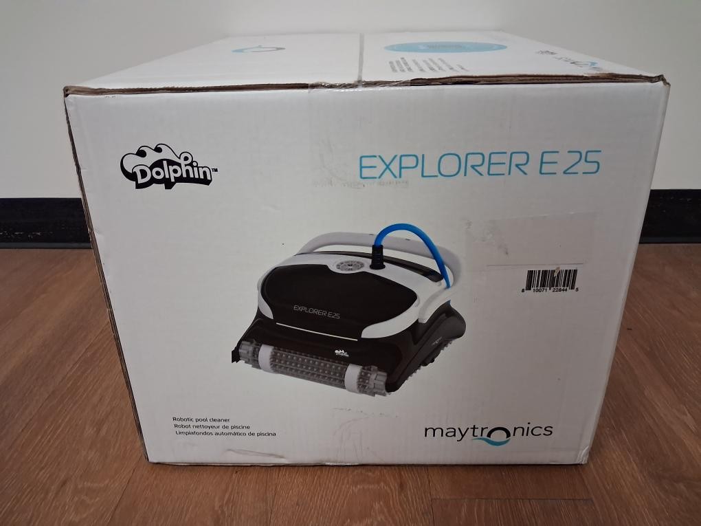Maytronics Dolphin Explorer E25 Robotic Pool Cleaner WiFi MyDolphin Plus NEW