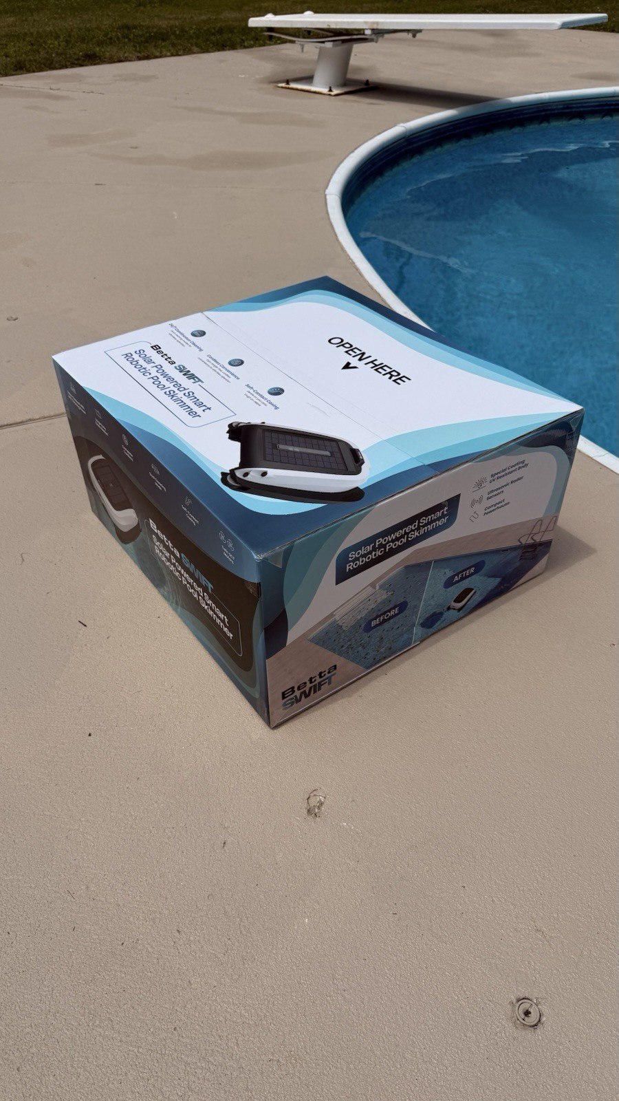 BRAND NEW – Betta Swift Solar Powered Smart Robotic Pool Skimmer