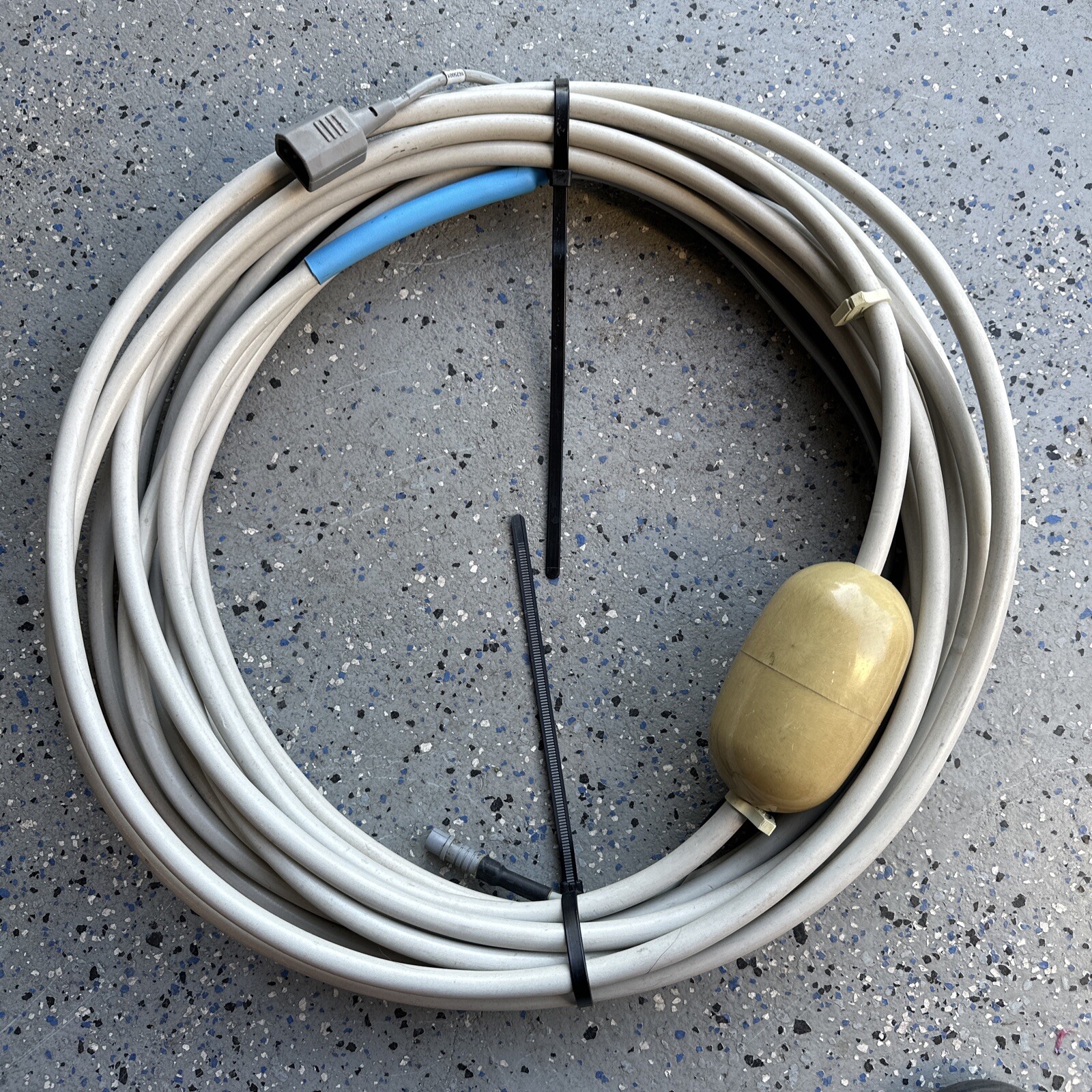 Aqua Products Aquabot Classic / Classic Turbo Cable Assembly 50 Ft 2 Prong Used