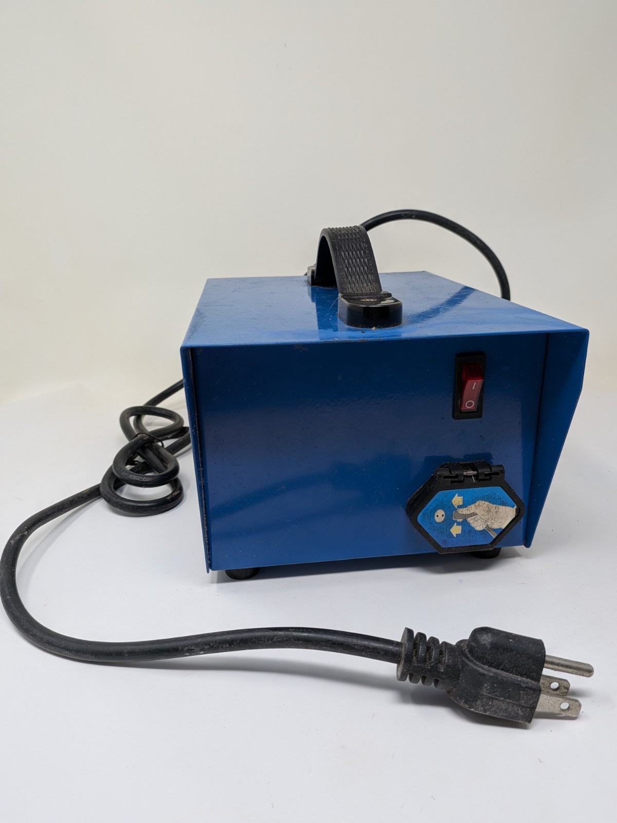 Aquabot Classic & Aquabot Turbo Power Supply 2 Pin Female Socket 7060D