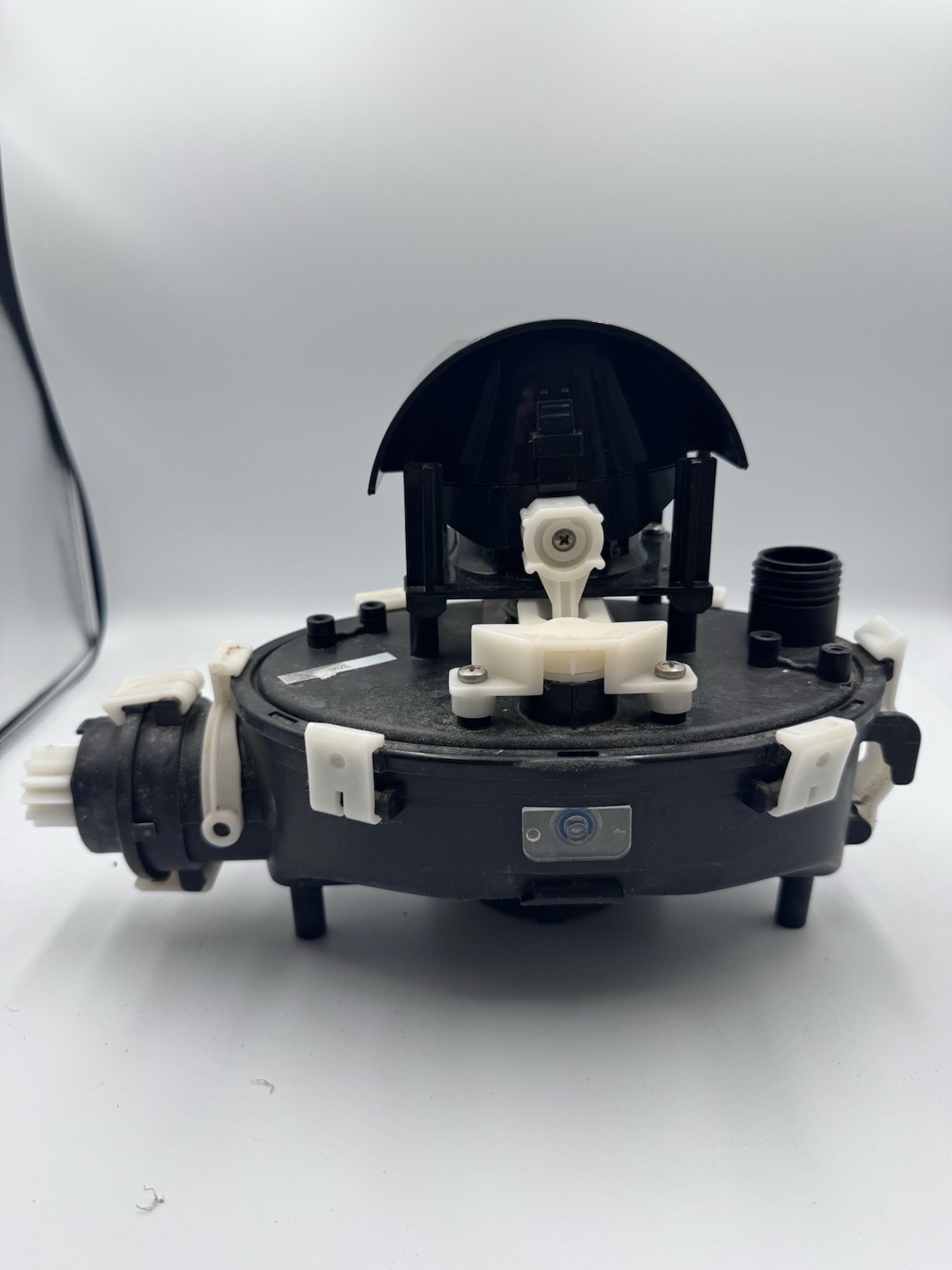 Dolphin Genuine Robotic Pool Cleaner Maytronics Motor Unit 9995388-EX M2L