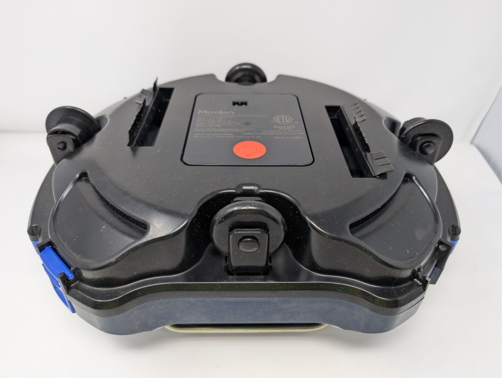 MOOLAN CORDLESS ROBOTIC POOL CLEANER: DUAL-DRIVE MOTORS – BLACK/BLUE