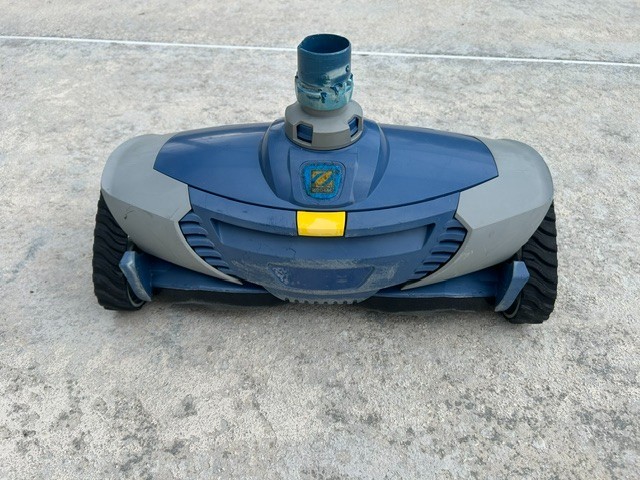 Zodiac Baracuda MX8 Suction Side Pool Vacuum Cleaner